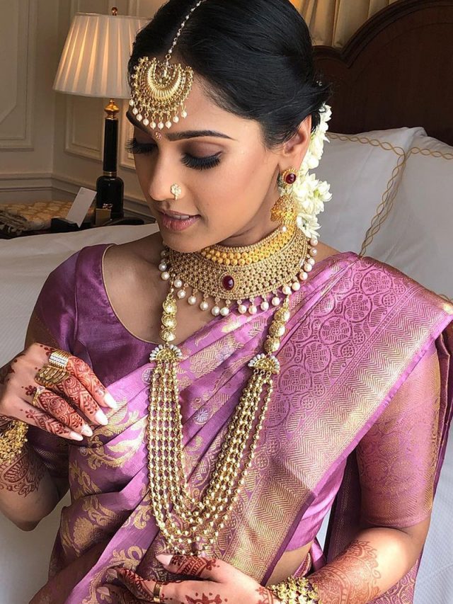 Pin by LaLa on Desi Couture | Bridal lehenga collection, Indian bridal  lehenga, Indian bridal outfits